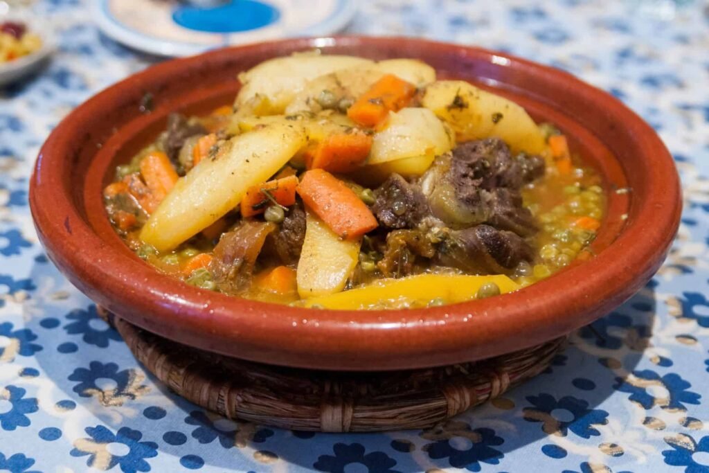 6 Days Private desert Family Tour